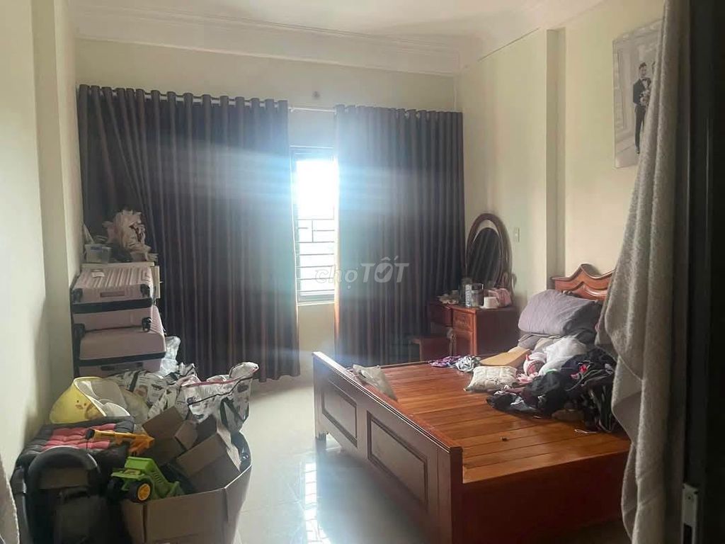 Rent the house next to Dương Nội meters, 5 floors, 16 million