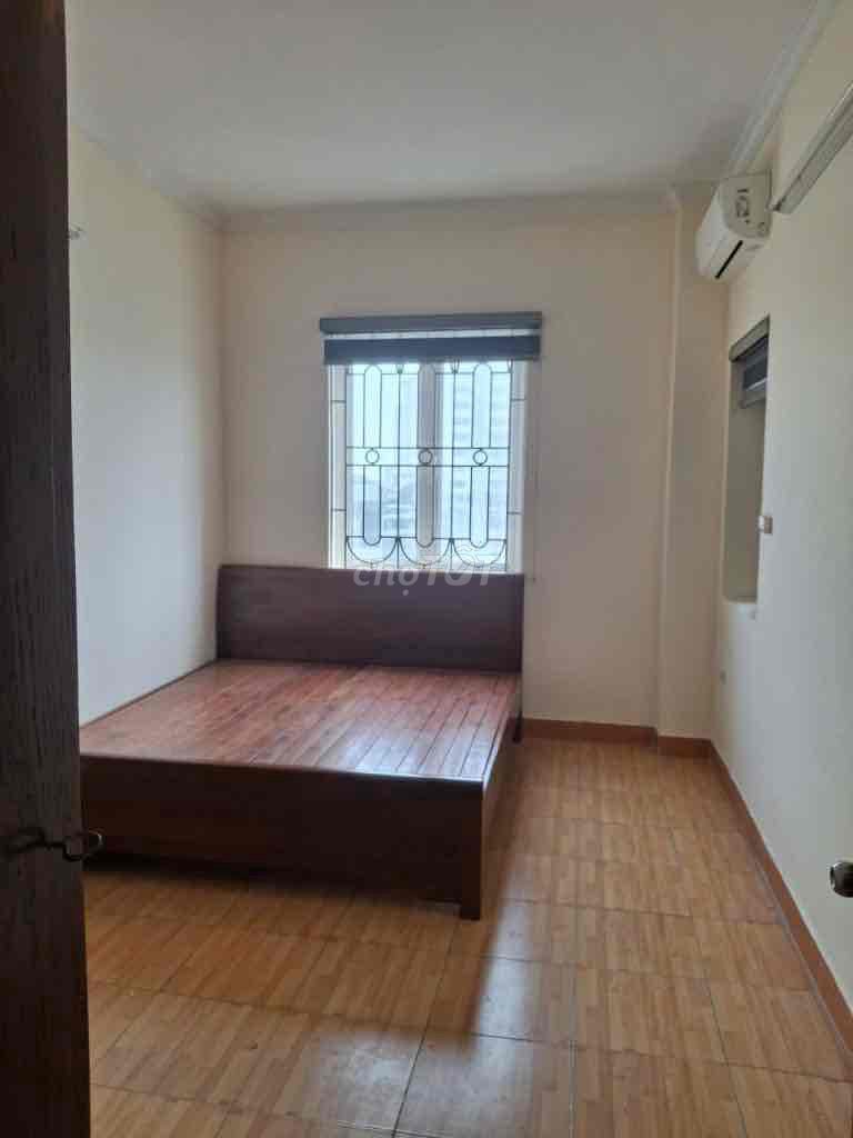 We're renting four bedrooms, number of on the street, 11 million near 2.5.
