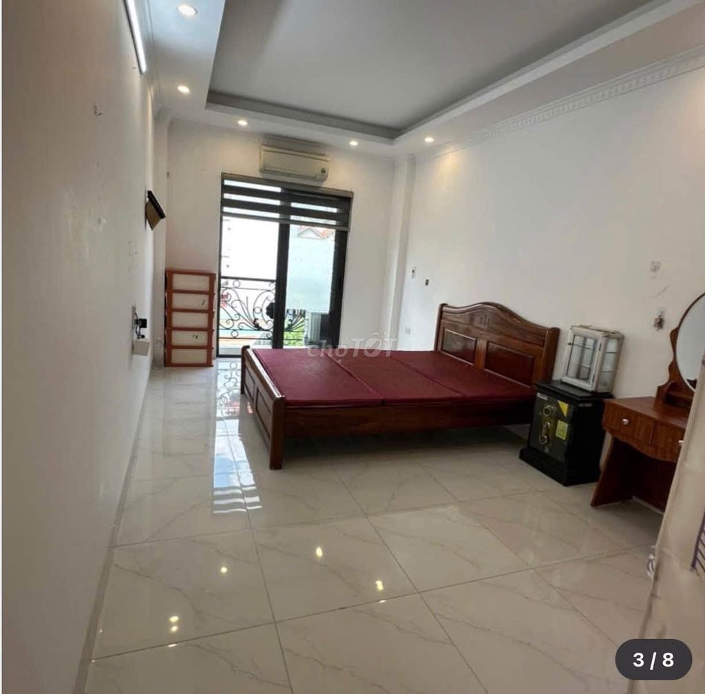 Rent the original house 35 meters2, 5 stories, 3 sleeping, Hoàng Mai