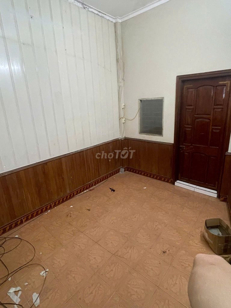 Rent a two-story 44-foot street Lò Sũ, Hoàn Kiếm