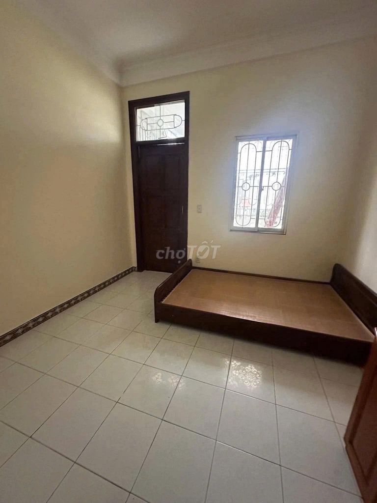 Rent the original house Shing 1, 33 meters x 4 floors, 3 bedrooms