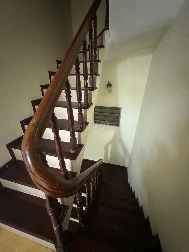 Rent the original house Shing 1, 33 meters x 4 floors, 3 bedrooms