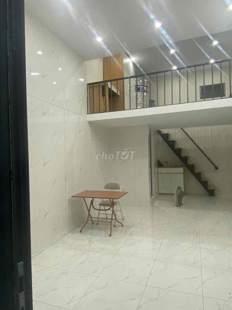 We need to rent a house near Tân Khai, area 40 square meters.