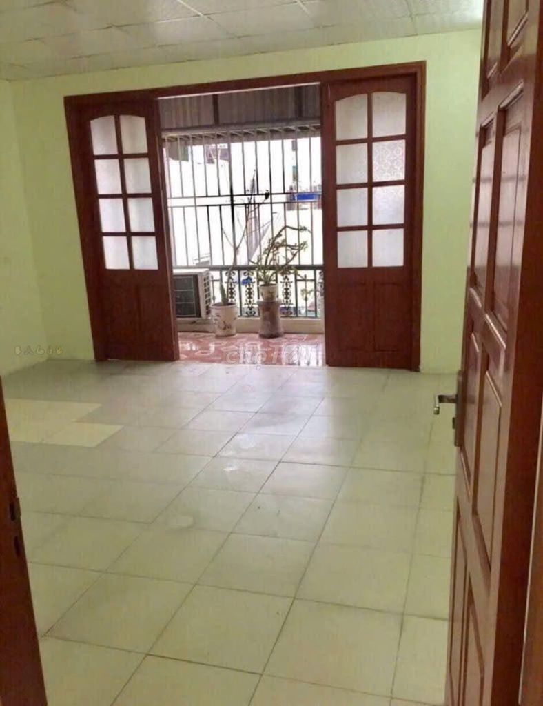 Renting 35 meters, 4 floors Ngõ Chùa Hưng Ký, Minh Khai, 3 sleeps