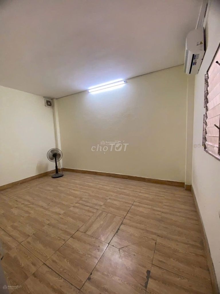 Rent the entire house 50 meters, 3 stories, 3 bedrooms, Green House