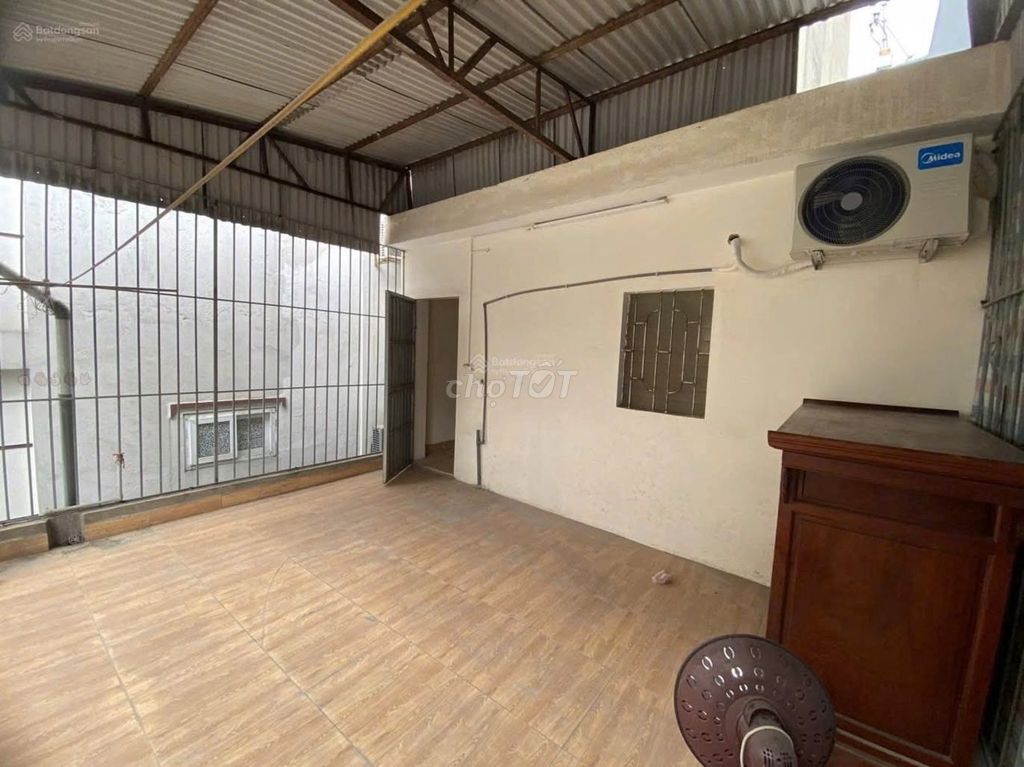 Rent the entire house 50 meters, 3 stories, 3 bedrooms, Green House