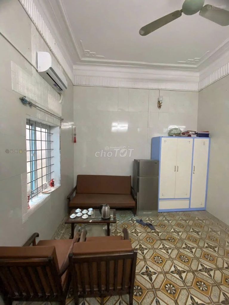 Rent the entire house 50 meters, 3 stories, 3 bedrooms, Green House