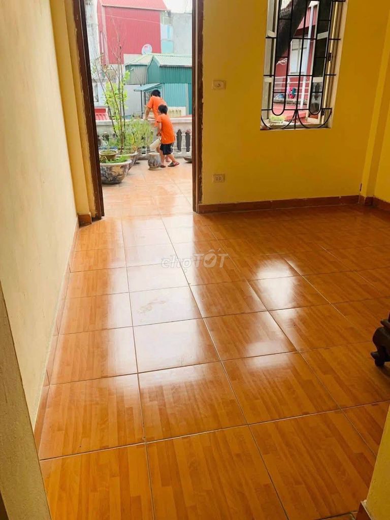 Rent the original Hoàng Mai, 40 meters, 3 stories.