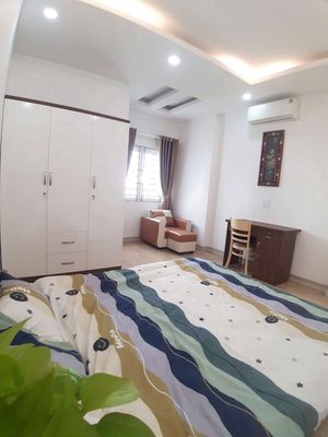 New room full of furniture 25 M2 right here at District 7