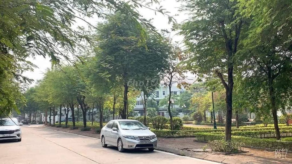Rents 120 meters of Chinese Gardens – Gexeximco, 13 million a month