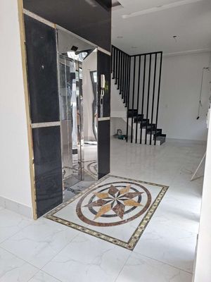 We need to rent two fronts of sector 38 ha area 6.5 x18.1 MM 4th floor bedroom 4 ws