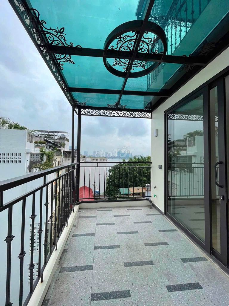 Rent a 36 m2 x 8 level view of the West Lake, du Saigon, Tây Hồ