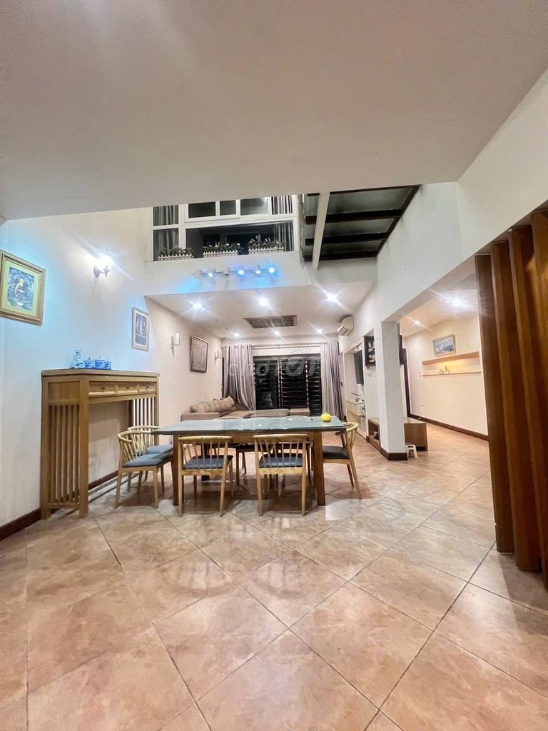 Rent a four-size Thạch Bàn bedroom, Long Biên-22 million.