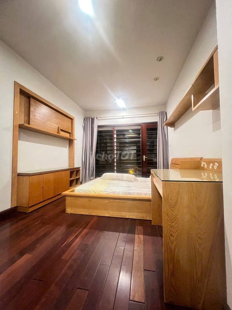 Rent a four-size Thạch Bàn bedroom, Long Biên-22 million.