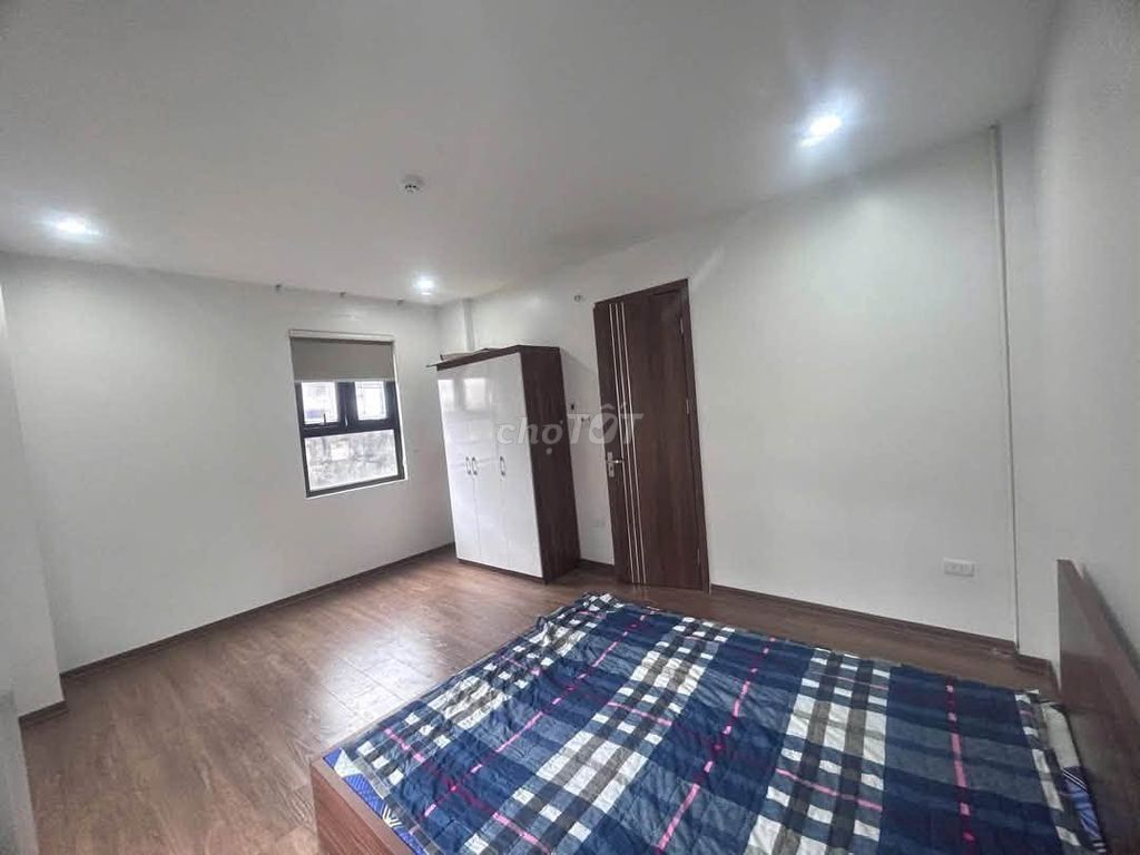 Rent your own home 50 m2 Dịch Vọng, Cầu Giấy, 8 full interior bedrooms