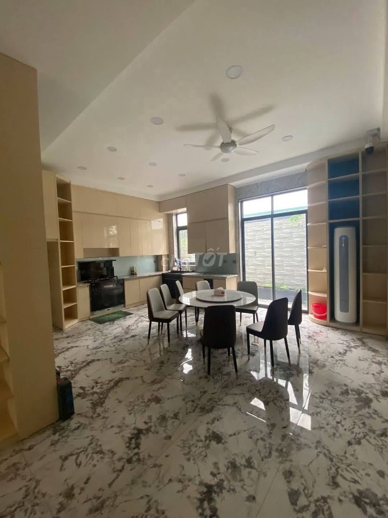 Rent a mansion, Yên Nghĩa, 200 meters, 3 floors.