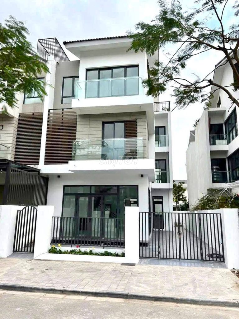 Rent a mansion, Yên Nghĩa, 200 meters, 3 floors.