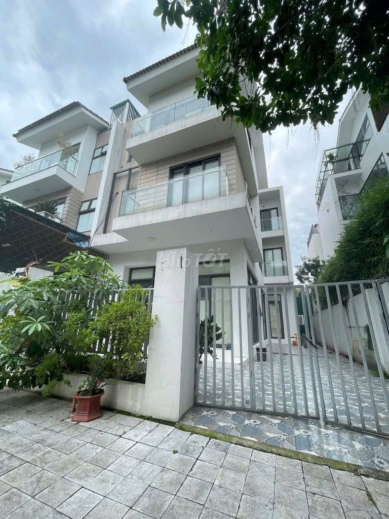 Rent a mansion downtown, Hà Đông, 35 million a month.