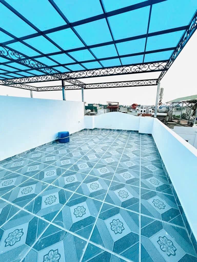Rent the entire Vĩnh Hưng, parking car, good business.