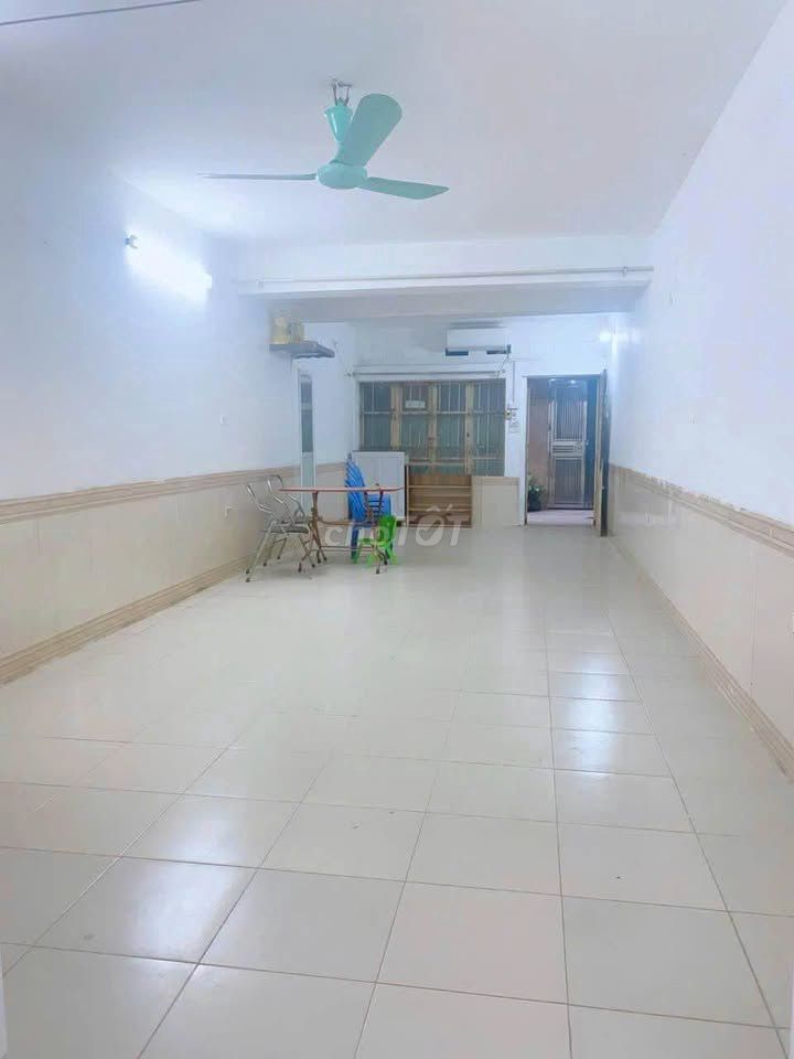 Rent Tân Mai 50 meters, 6 million a month.