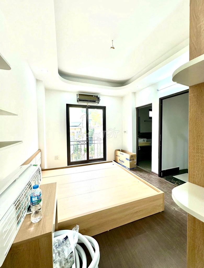 Nguyễn Khoái new house, back door, 12.5 million.