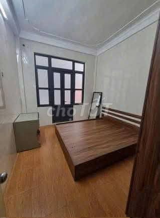 Rent an entire Lĩnh Nam 40 meters, 5 sleeping