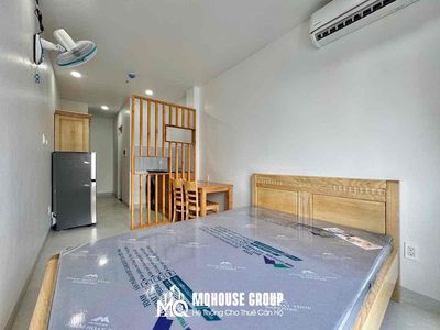 The new apartment is near the Park University of Etown Republic Tân Bình new home.