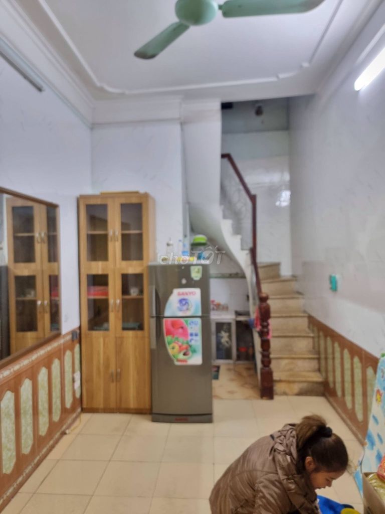 Rent the original apartment 3 floors Ngõ Gốc Đề, Minh Khai