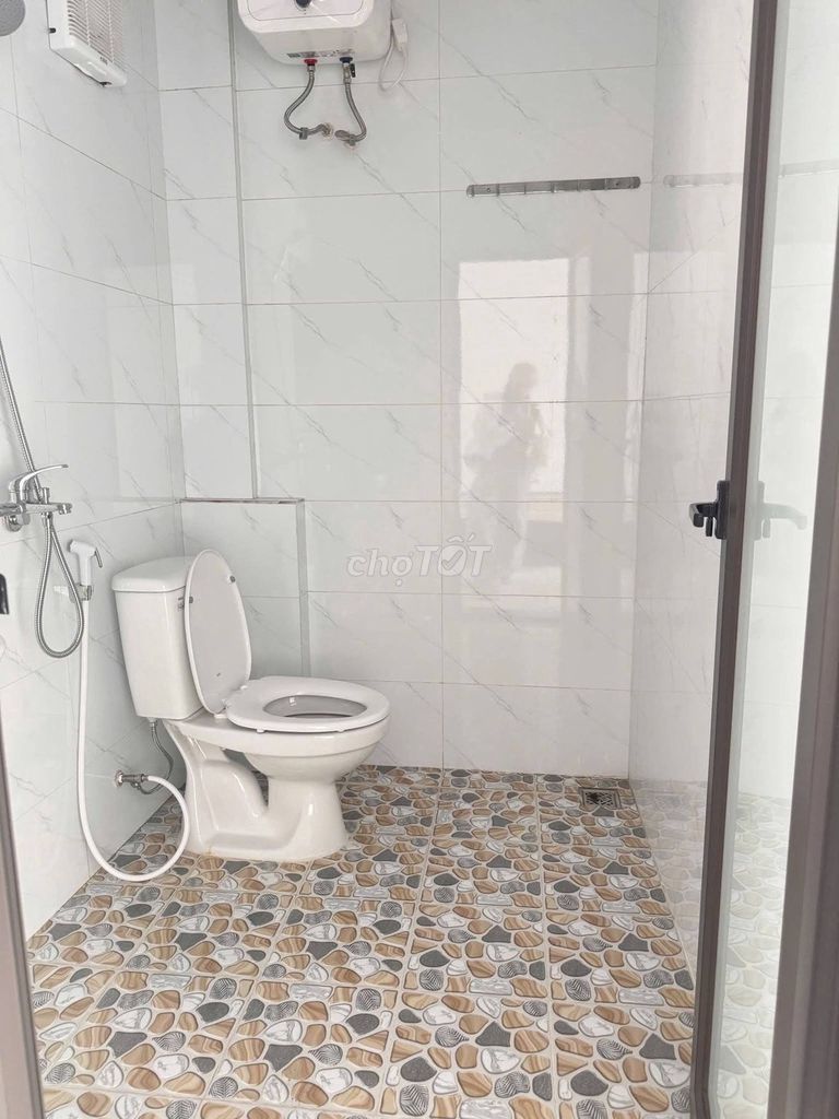 Rent the original building 467 Lĩnh Nam, 27 m2, 2 stories, 2 v.