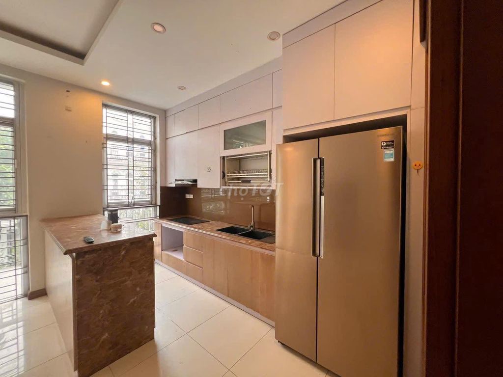 Rent directly to Louis City Đại Mỗ, Nam Từ Liêm, full interior