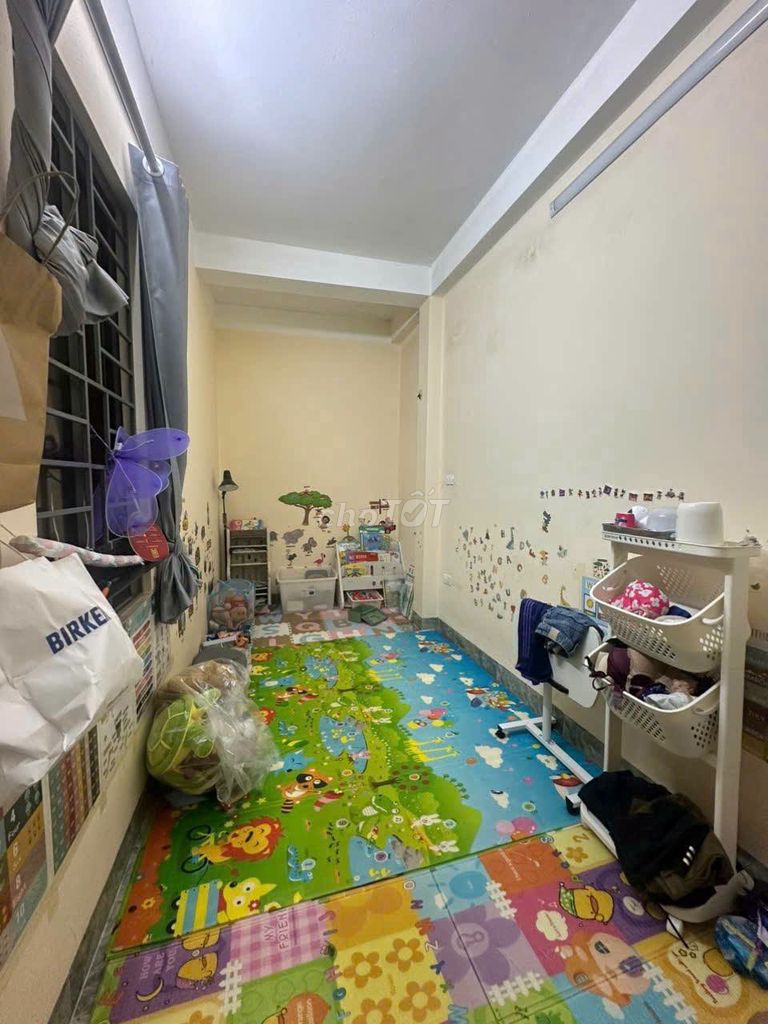 Rent Ngõ 274 Định Công, 45 m2 x 3 floors, 2 sleeps