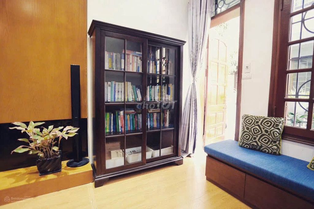 Rent the original house 60 m2 Hoàng Mai, 4 stories, garage