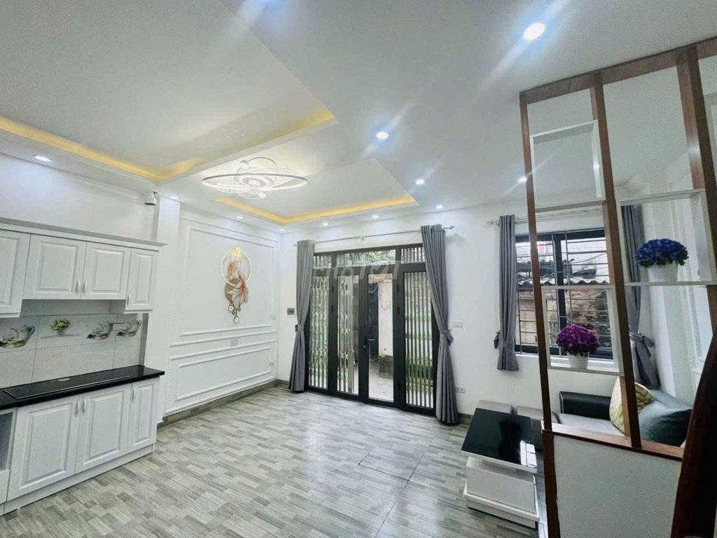 Rent a nice full interior, Quang Trung, Yên Nghĩa