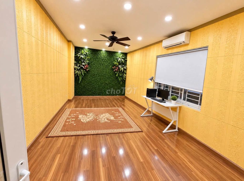 Rent Nguyễn Chính Front Street, Hoàng Mai, 84 meters x 4 floors