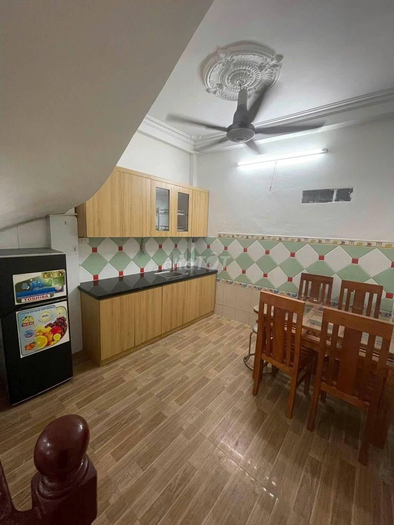 Rent the original house 30 m2 x 4 stories, Bùi Xương Trạch, Thanh Xuân