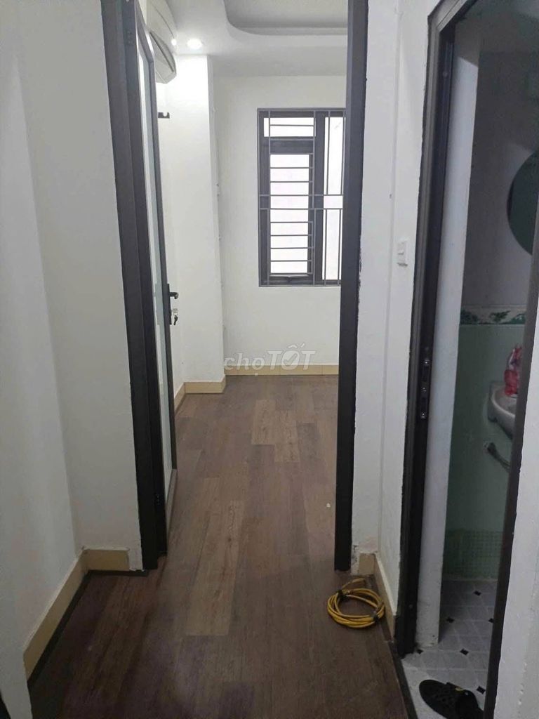 Rent the original house 30 m2 x 4 stories, Bùi Xương Trạch, Thanh Xuân