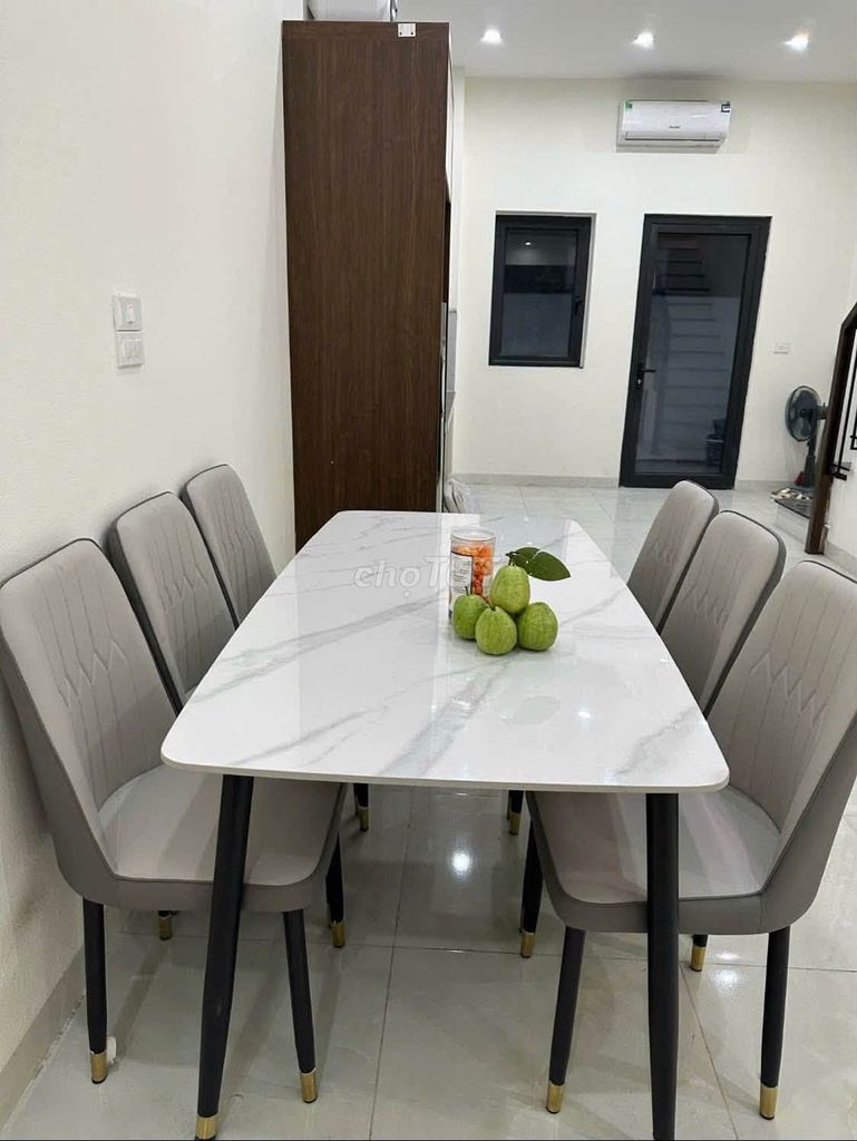 Rent a three-story house, four full-size bedrooms in the Bay of Heaven.