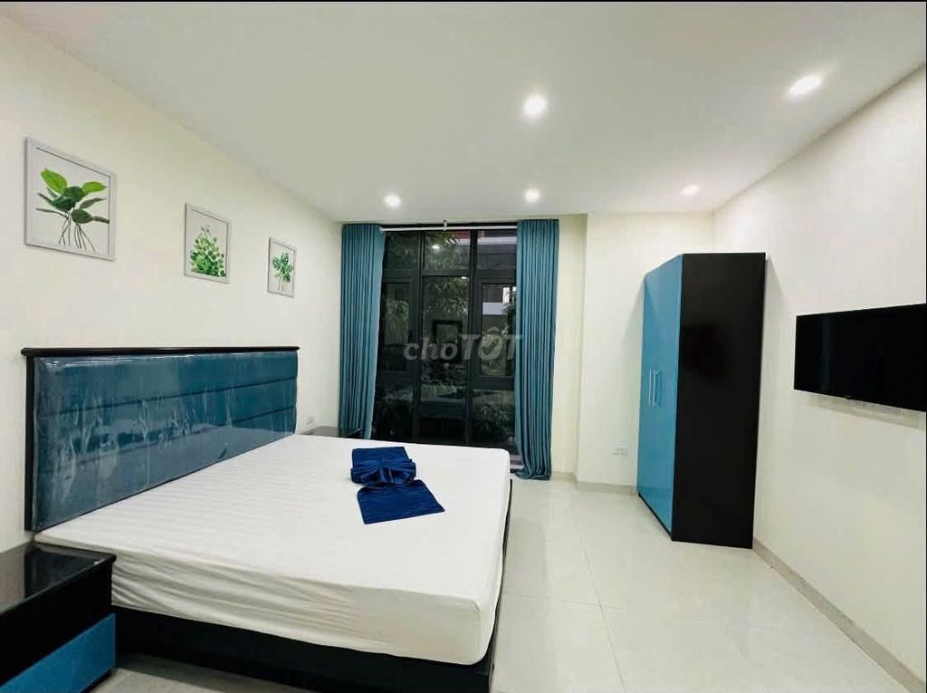 Rent a three-story house, four full-size bedrooms in the Bay of Heaven.