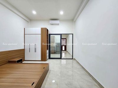 100 percent of the real cost of furniture is 55 meters wide. One bedroom.