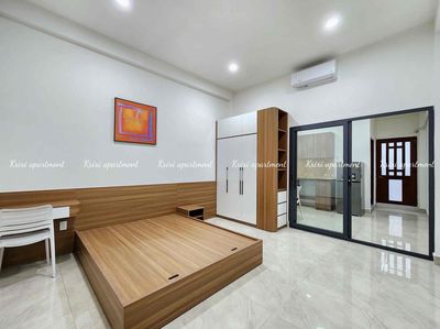 100 percent of the real cost of furniture is 55 meters wide. One bedroom.