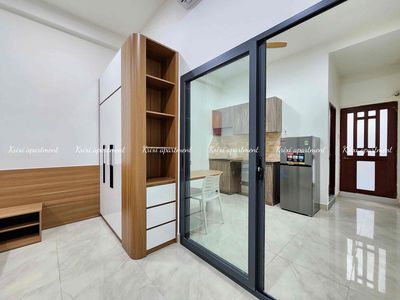 100 percent of the real cost of furniture is 55 meters wide. One bedroom.