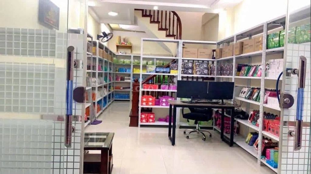 Rent 40 meters, 4/4 floors, 14 million a month at Thanh Xuân
