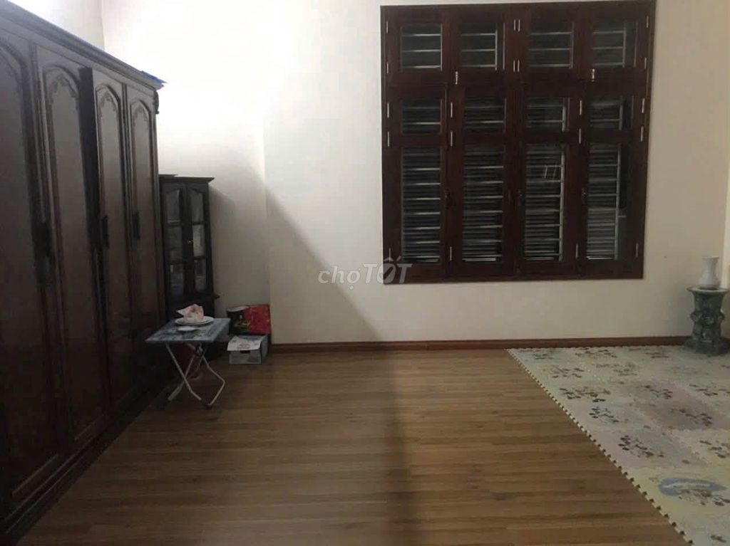 Rent the villa next to 120 Hoàng Quốc Việt, Bắc Từ Liêm