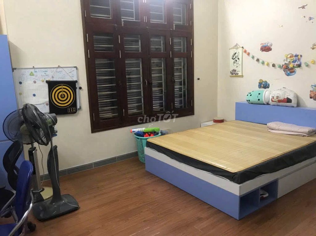 Rent the villa next to 120 Hoàng Quốc Việt, Bắc Từ Liêm