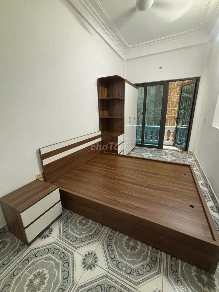 Rent Tôn Đức Thắng, Đống Đa, 5 sleeping - 12 million