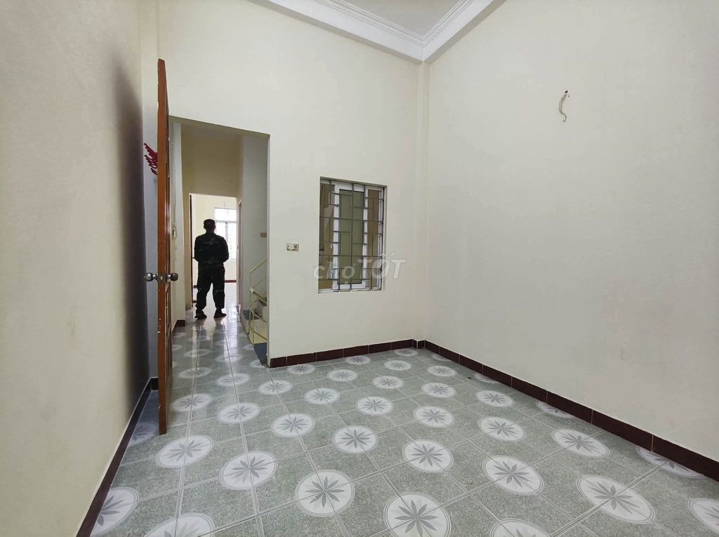 Rent An Tet, 42 meters, 3 floors, 8 million
