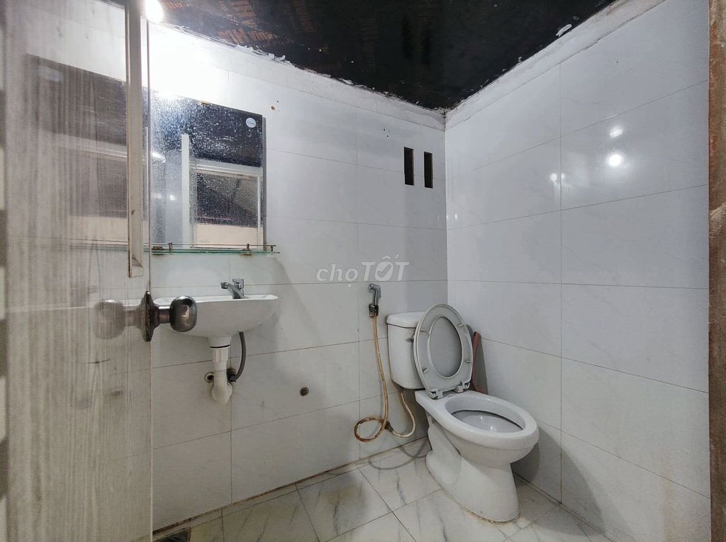 Rent An Tet, 42 meters, 3 floors, 8 million