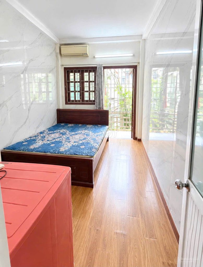 Rent a three-story house full of furniture - Vĩnh Hưng, Hoàng Mai