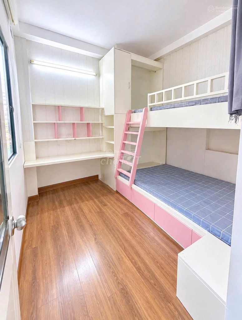 Rent a three-story house full of furniture - Vĩnh Hưng, Hoàng Mai