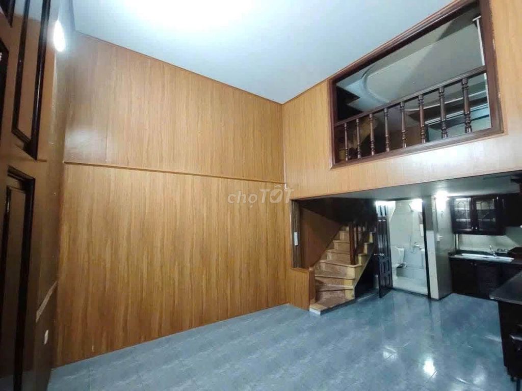 Rent the original Cửa Nam, Hoàn Kiếm, 30 m2 x 3 floors